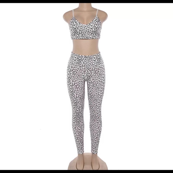 Leopard set - Picture 5 of 6